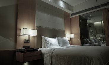 Luxury Rooms and Resorts